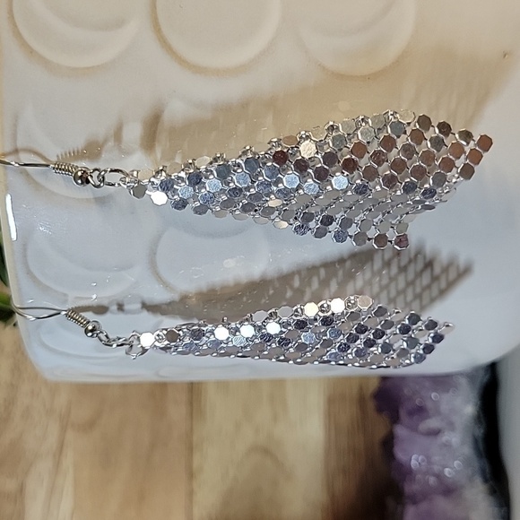 🔥LAST PAIR🔥Silver Chain Male Drop Earrings - Picture 4 of 6